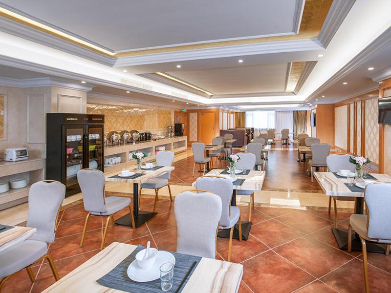 Vienna Hotel Guangdong Zhongshan Nanlang Bagian luar foto